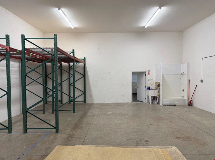 Drew Circle Industrial Warehouse Condo