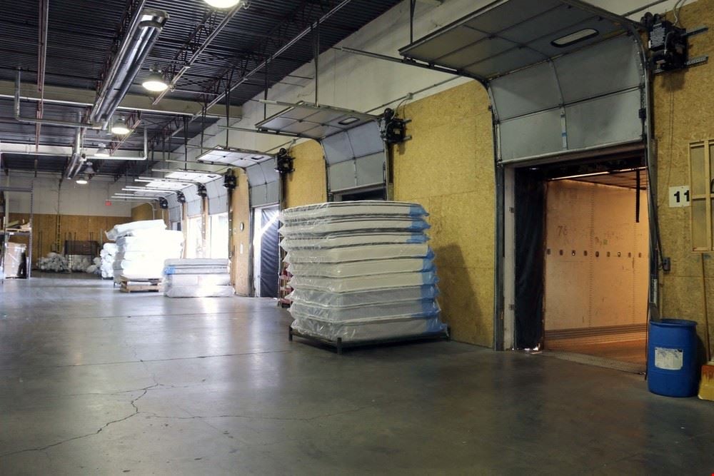 Omaha Bedding