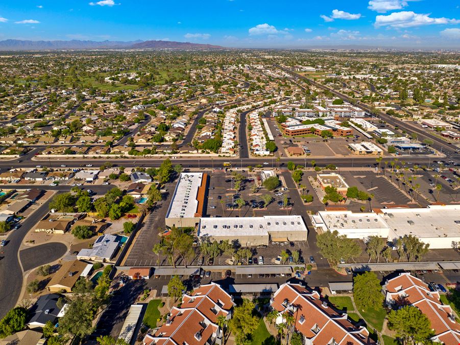 Fiesta Palms II Shopping Center