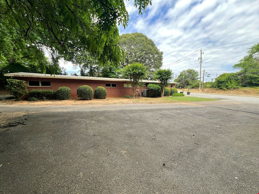 Office / Retail Building For Sale or Lease