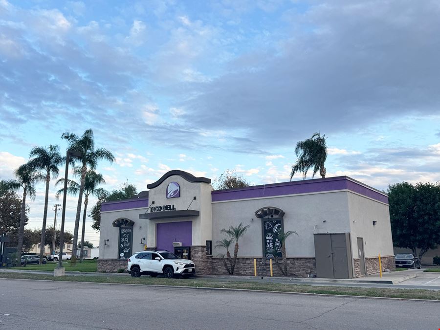 Pacific Plaza Shops for Lease by 24 Hour Fitness