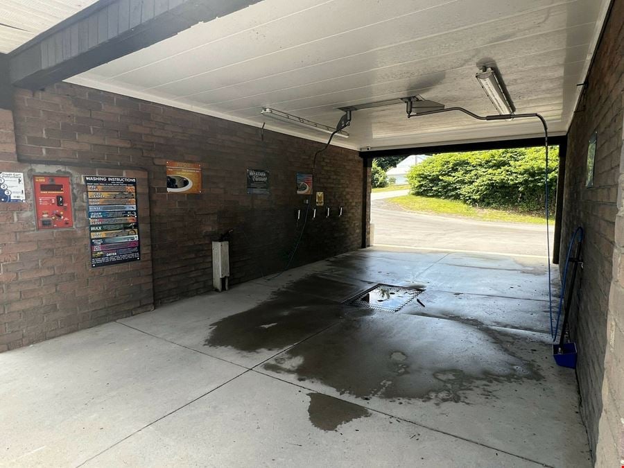 4-Bay Car Wash Plus Standalone Building