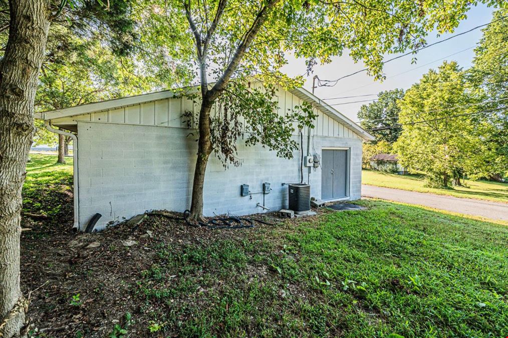 4463 State Route 175 S