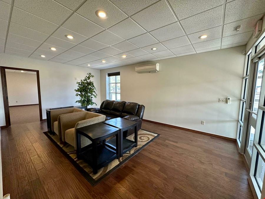 Office Warehouse Available - 4011 Business Park Dr.