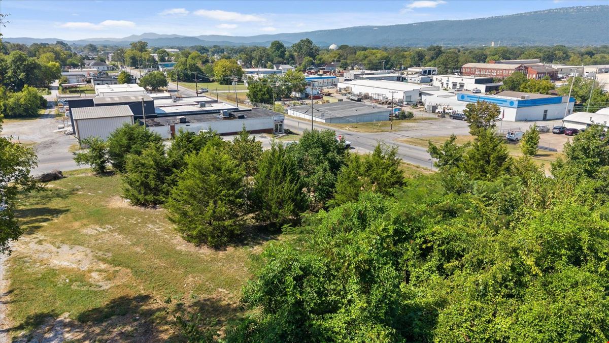 ±0.5 ACRE | 4-PARCEL DEVELOPMENT OPPORTUNITY | TRN-3 ZONING