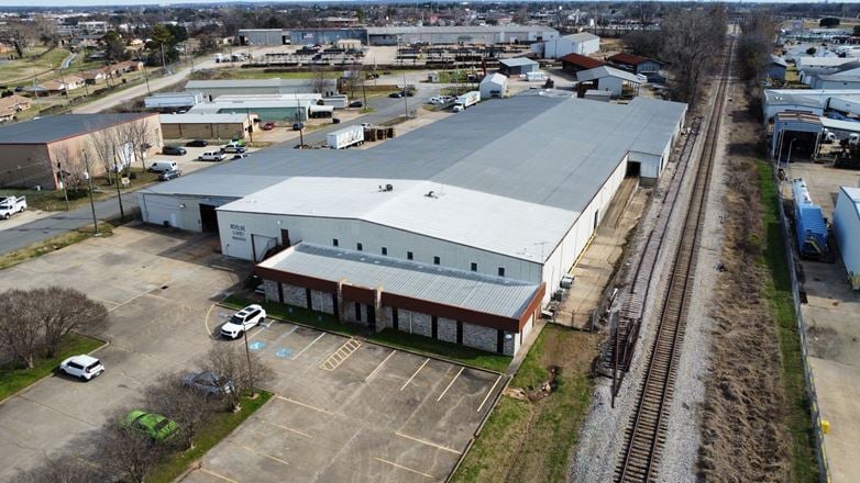 Preview of Industrial space for Rent at 410 Hamilton Rd