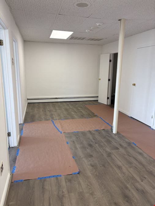 125 E Main St