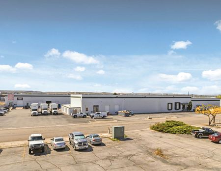 Preview of Industrial space for Rent at 921 W. Amity Rd.