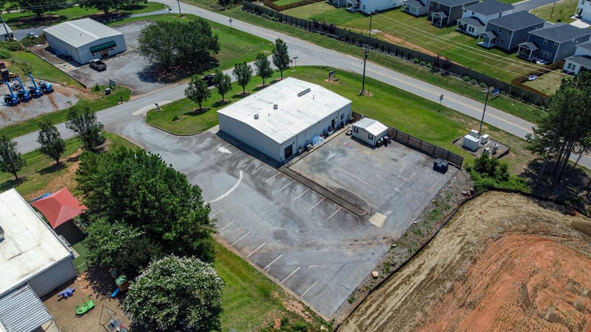 3,200 SQ FT Flex Space Near HWY 76- I-85- Pendleton