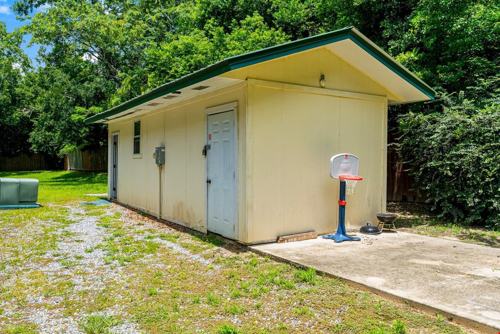 872 Deer Wood Ln