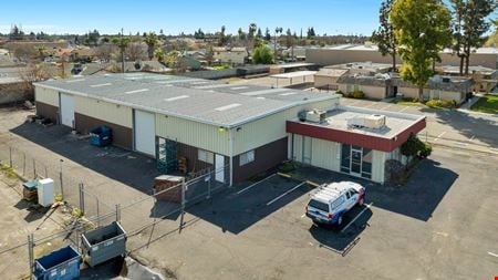Preview of Industrial space for Rent at 5234 E Pine Ave