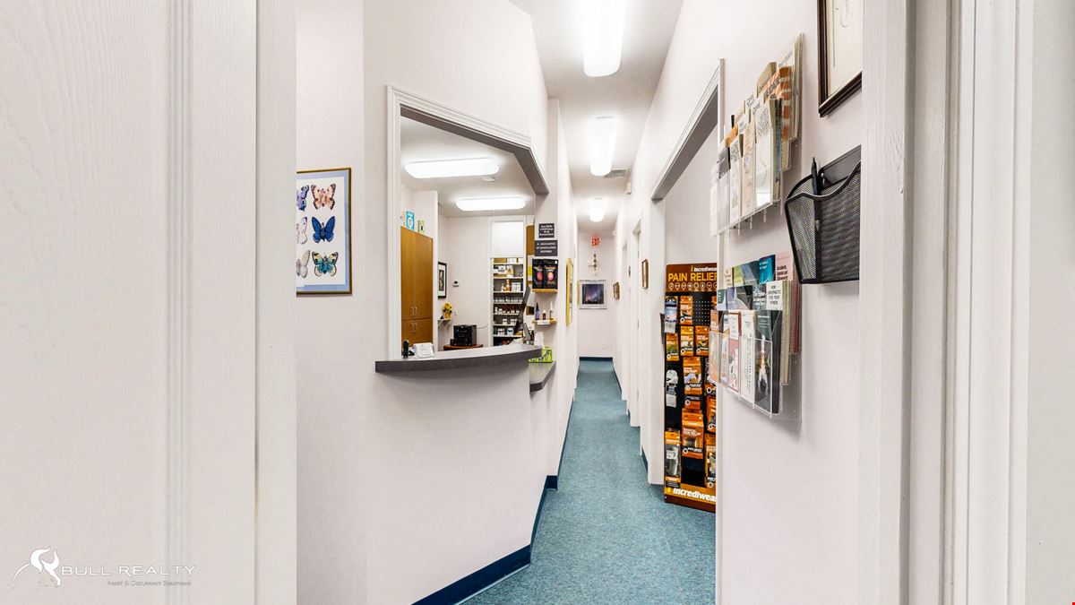 Under Contract | Rare Commercial Building on N. Druid Hills with Retail Exposure | ±2,224 SF