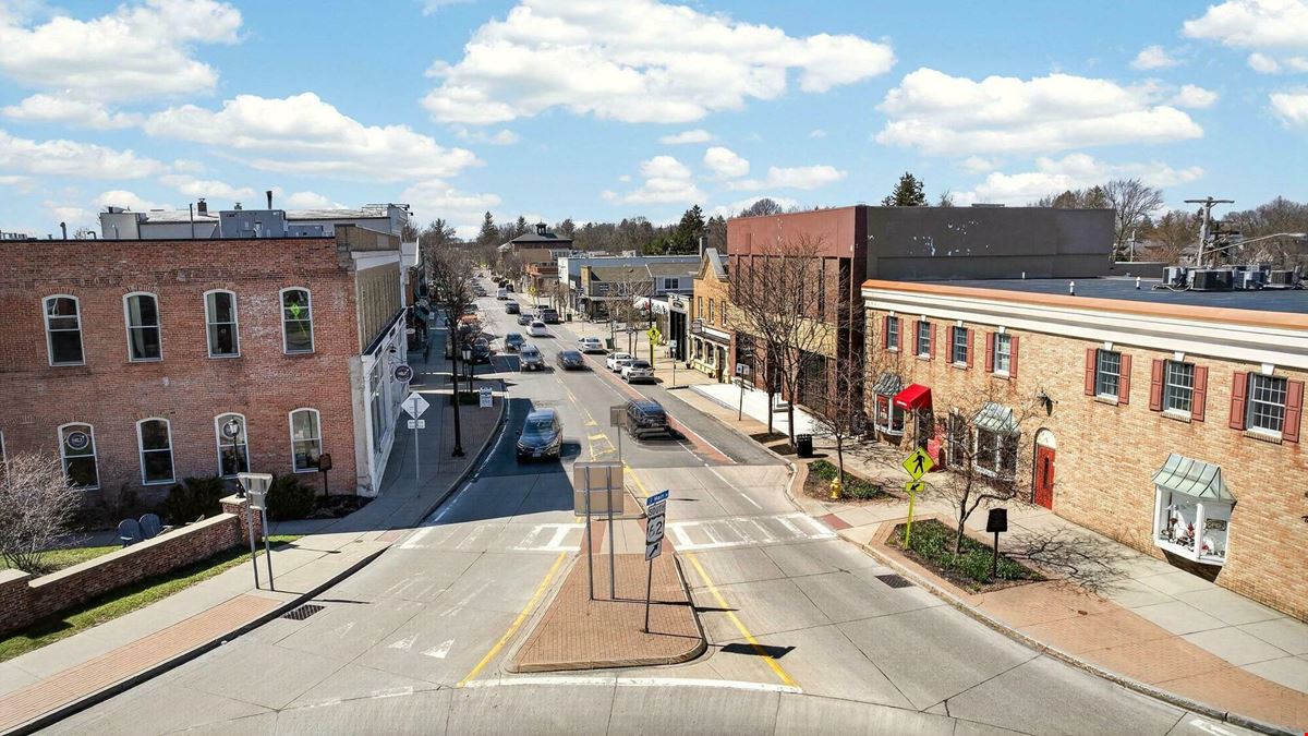 21 Main St
