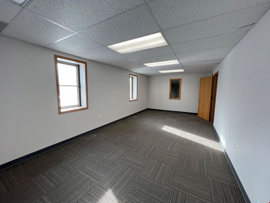 1821-1825 Samco Road