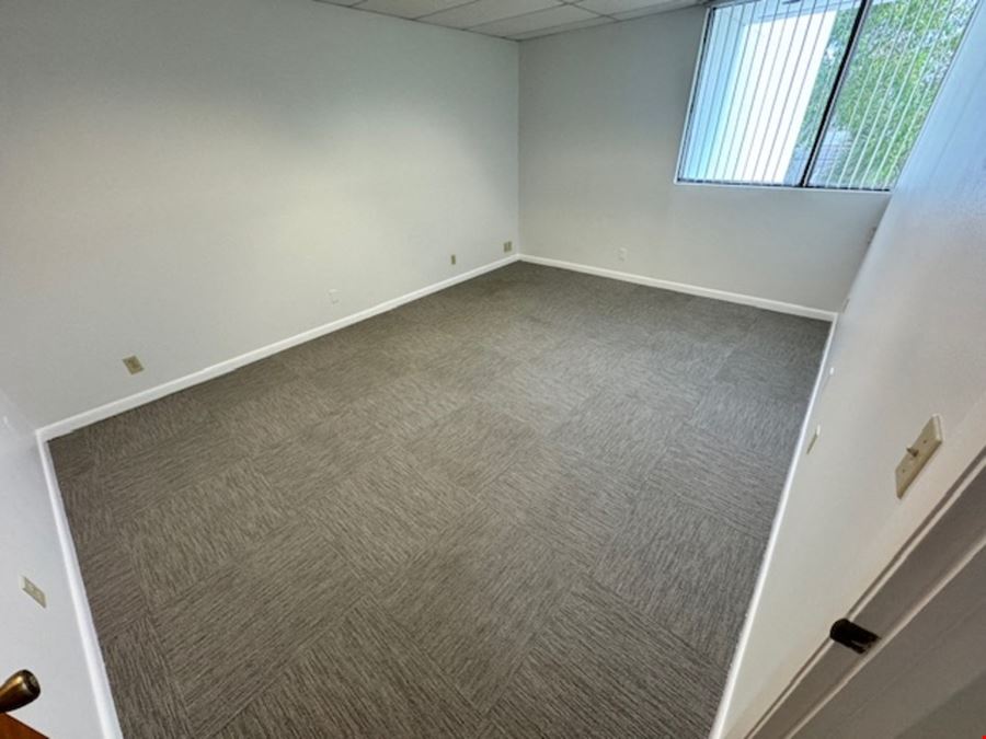 892 SF Suite 201 Professional and Medical Office Space