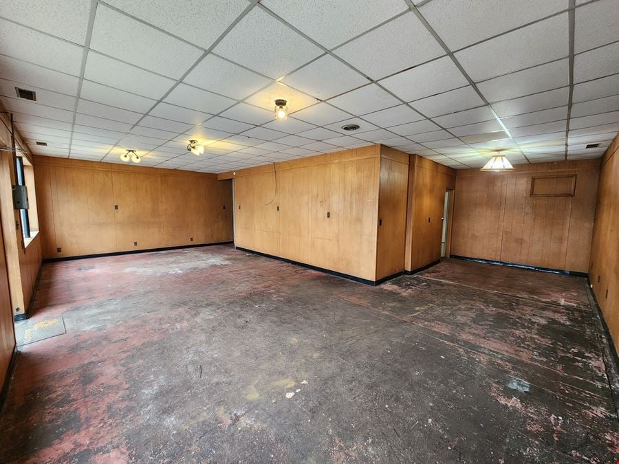 Office/Retail Space For Sale