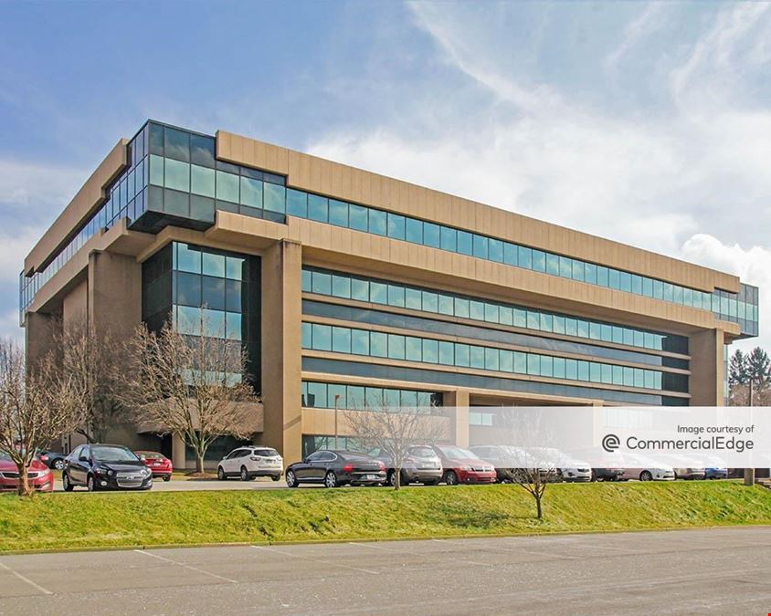 300 Oxford Driveive