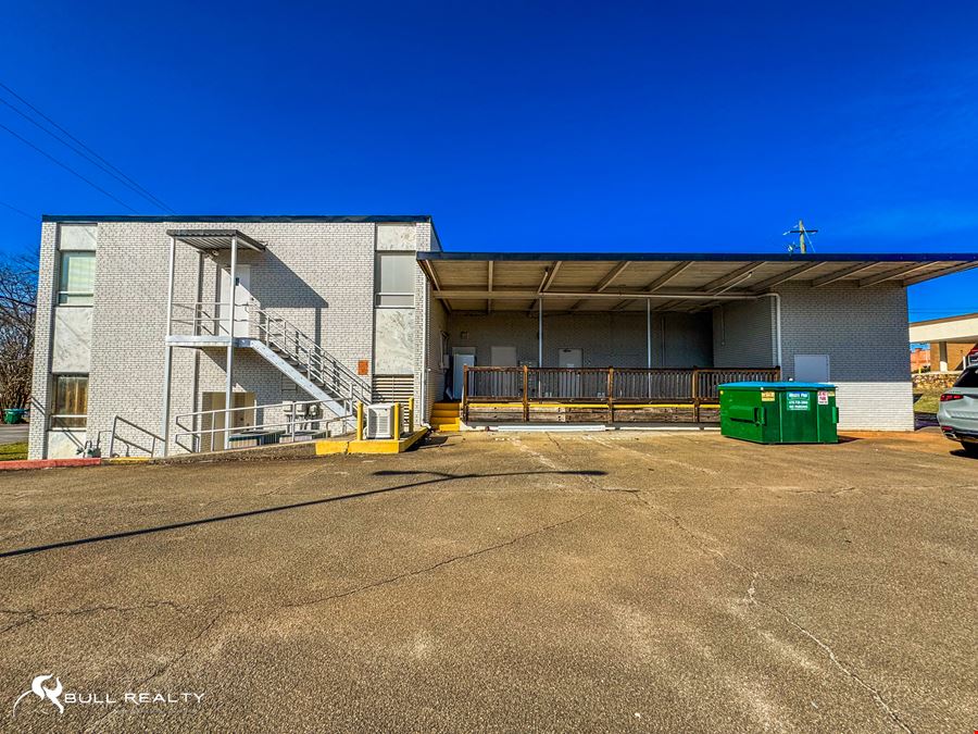 Multi-Tenant Office/Medical Building | Sale or Lease | ±13,000 SF | ±6,314 SF Available