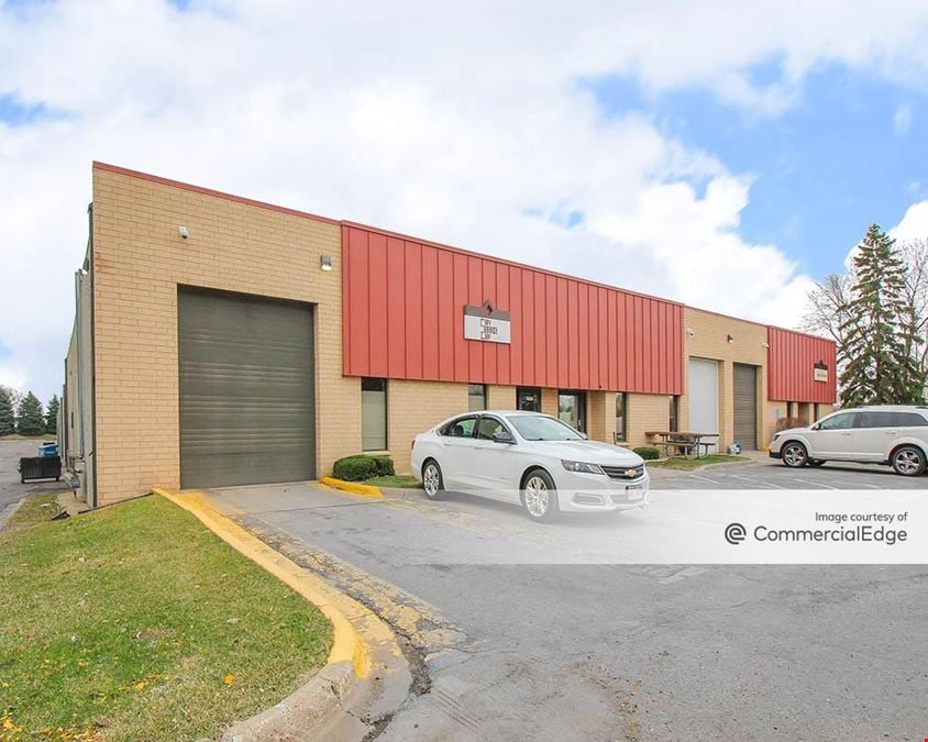 Maplewood Business Center 2