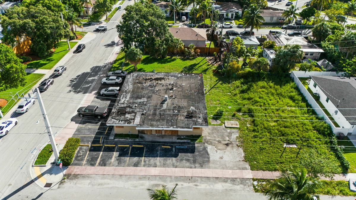 880 & 888 NW 25th Ave