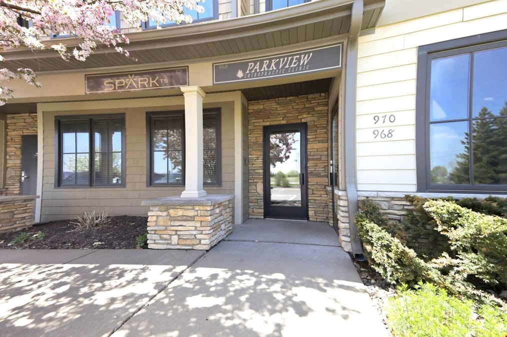 Beautiful Beacon Shore Office Park 2nd Floor Office Condo, located on Armstrong Lake in Oakdale!