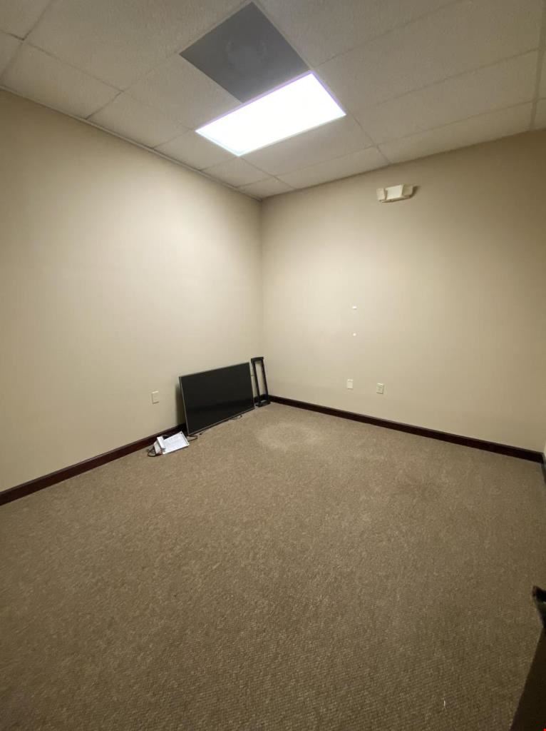 1034 Wildewood Centre Dr Suite B