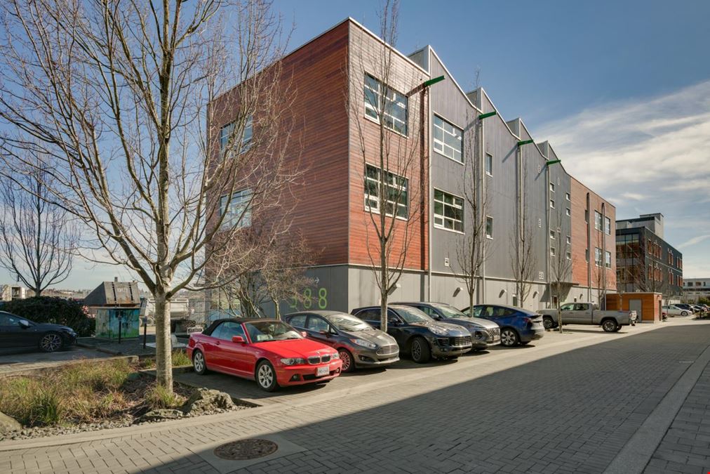 203 - 388 Harbour Road