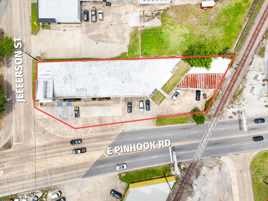 Professional Office w/ Warehouse on Corner Lot