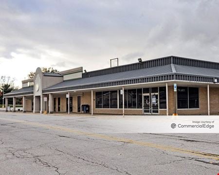 Preview of Retail space for Rent at 400 Sheffield Center