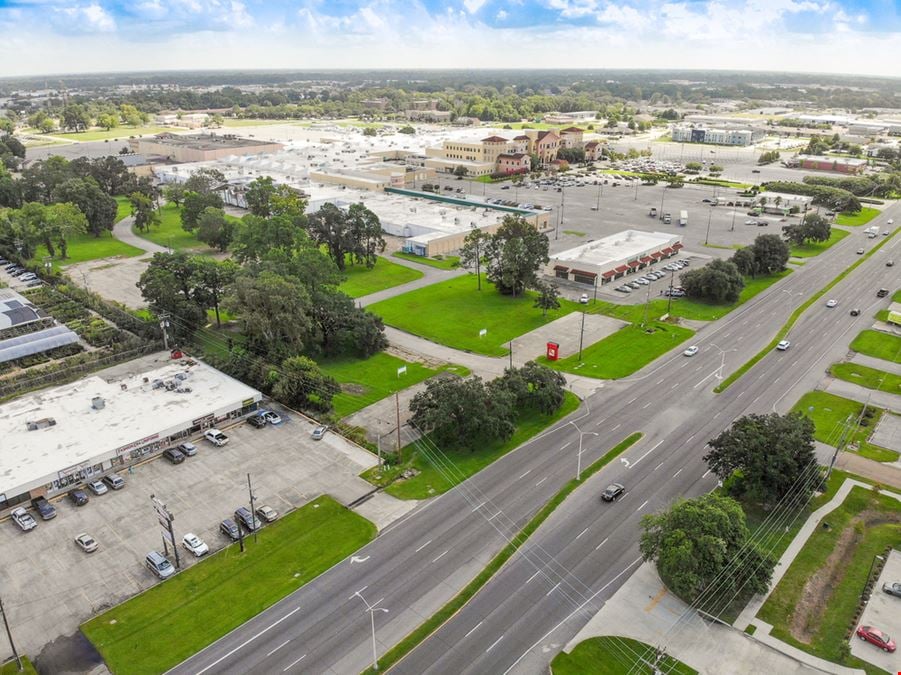 Florida Blvd Frontage Lot Adjacent to Bon Carre