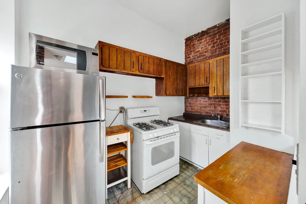 573 2nd Street