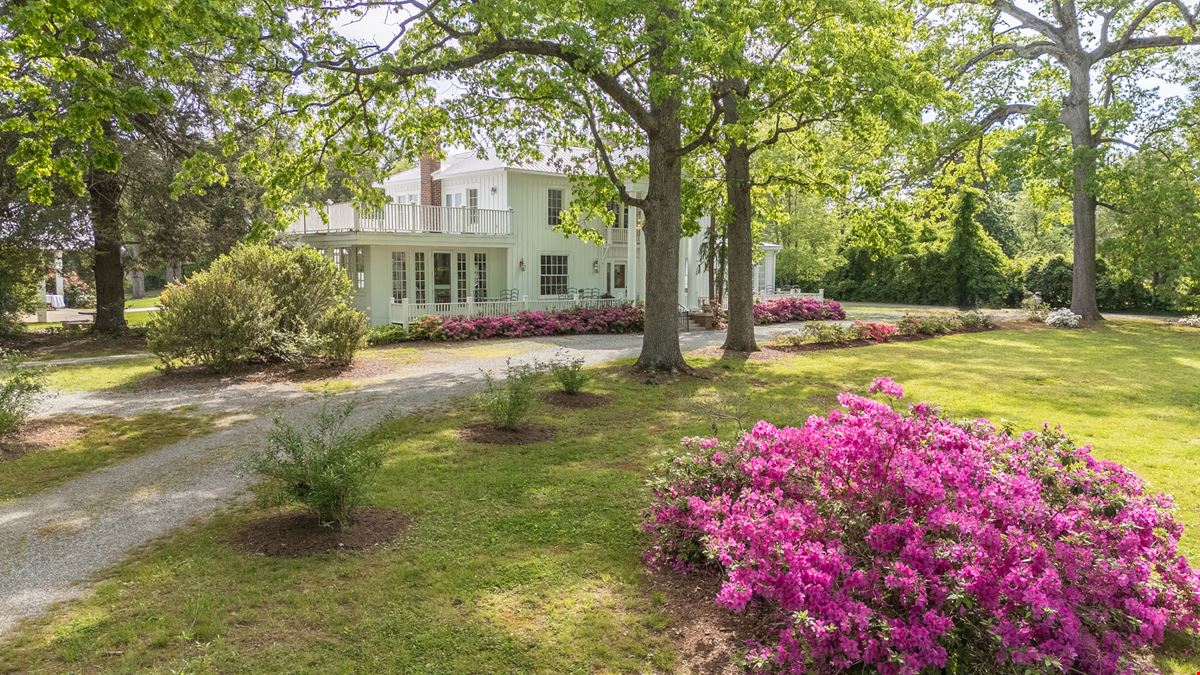 The White House on Washington - Historic Event and Wedding Venue