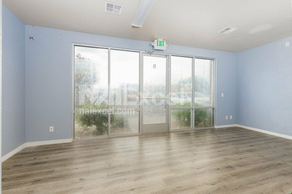 Retail & Warehouse Space