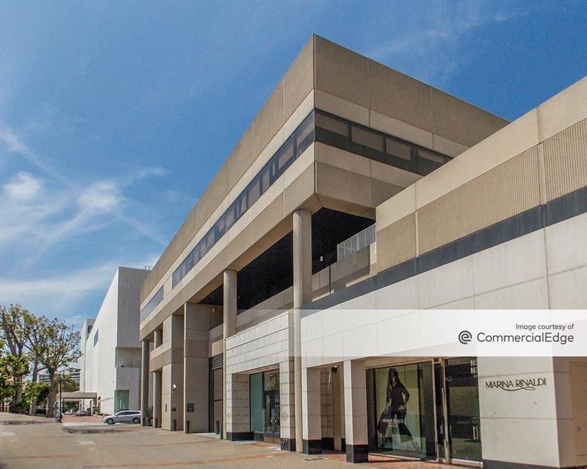 Wilshire Roxbury Building
