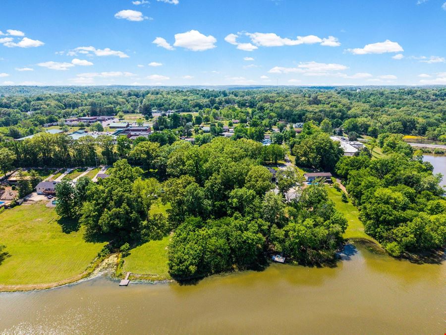Lakeview Dr