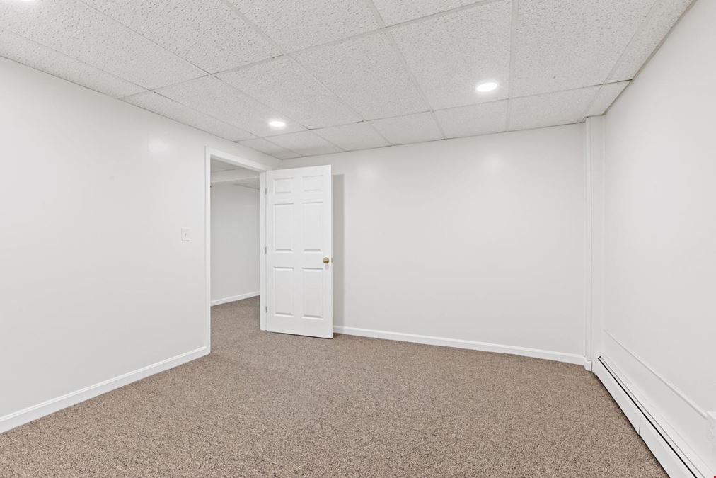 Office or Retail Spaces for Lease in Downtown Georgetown