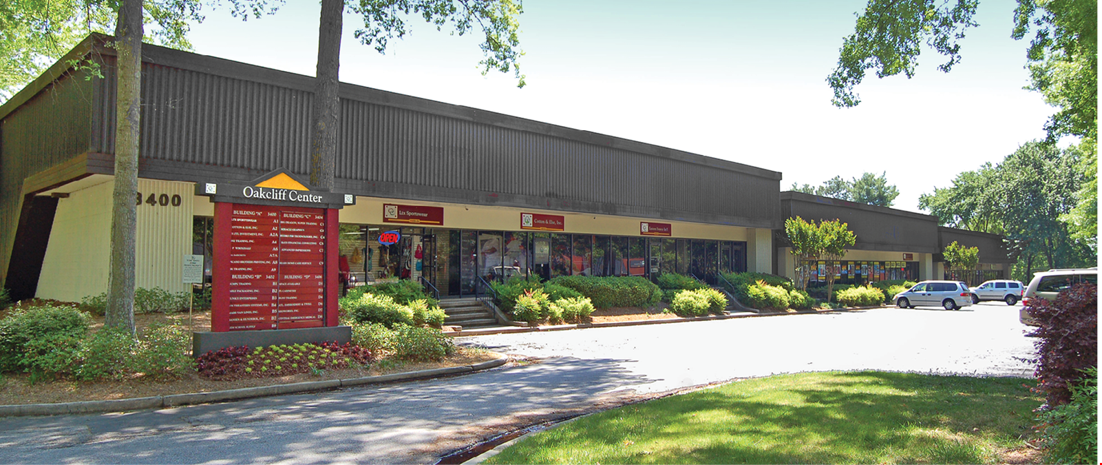Oakcliff Center