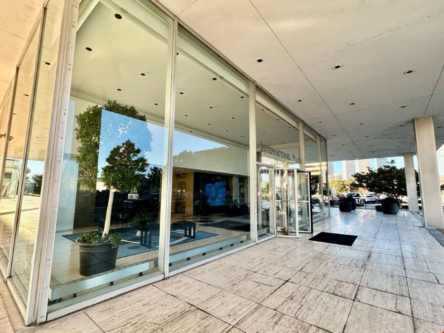 1350 S. Boulder Ave. W. - International Plaza - Office