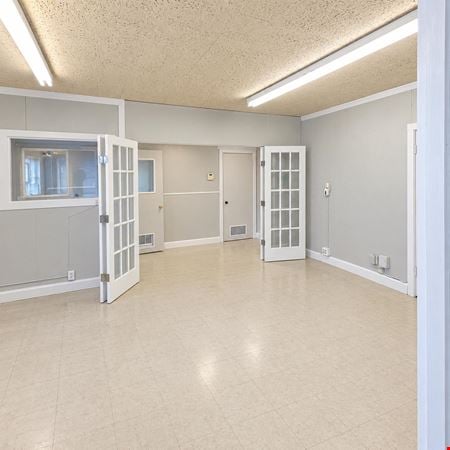 Preview of Office space for Rent at 614 Prairie St