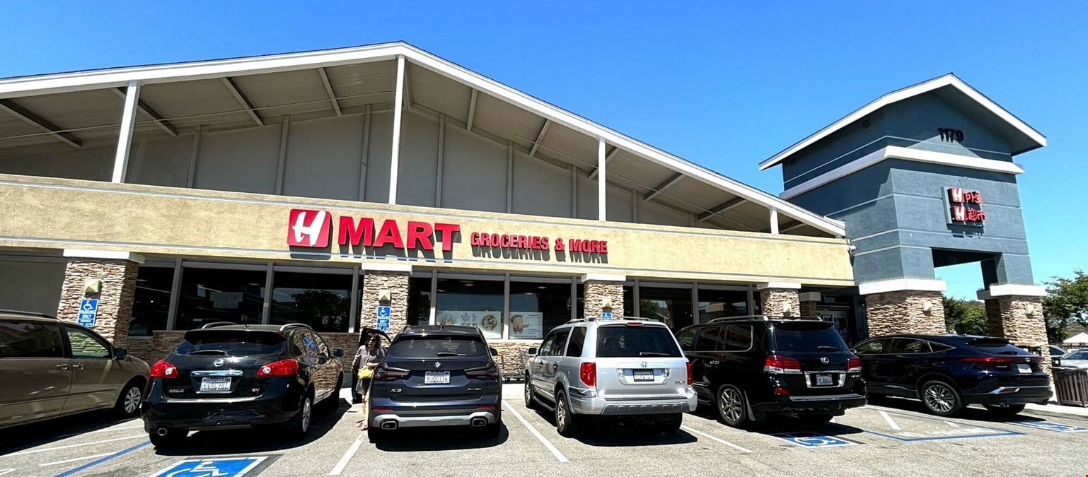 De Anza 85 Shopping Center