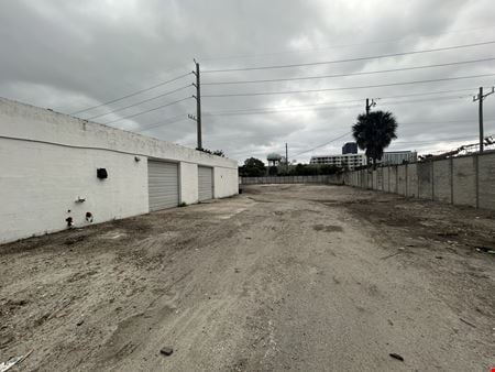 Preview of Industrial space for Rent at 618 NW 6th Ave