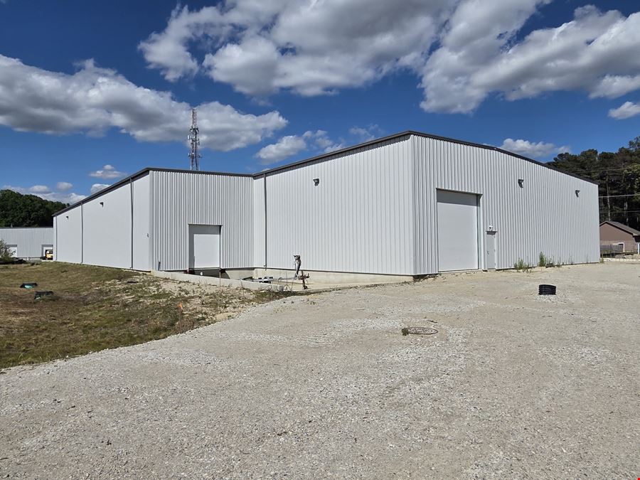 Northwood Drive Warehouse-Distribution-Manufacturing Space for Lease