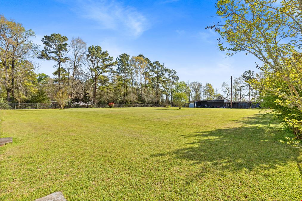 Mixed-Use Property For Sale | Residential Home + Workshop on Spacious Acreage