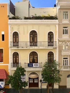 Old San Juan, Recinto Sur Street - Former 12-room Hotel - FOR SALE