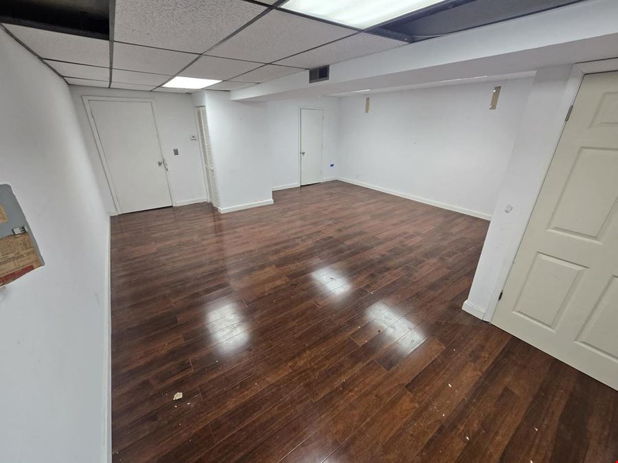 DOUBLE UNIT - Office/Warehouse/Industrial
