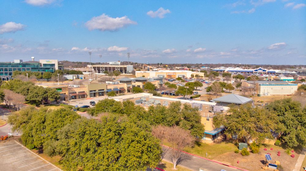 The Crossing Shopping Center