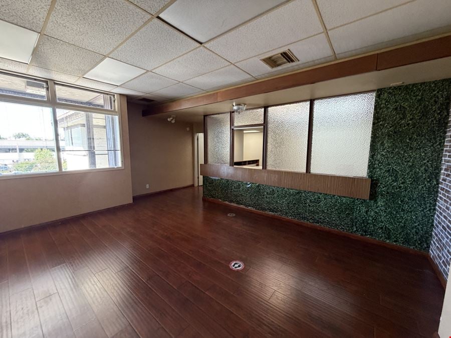 Linacacia Professional Center