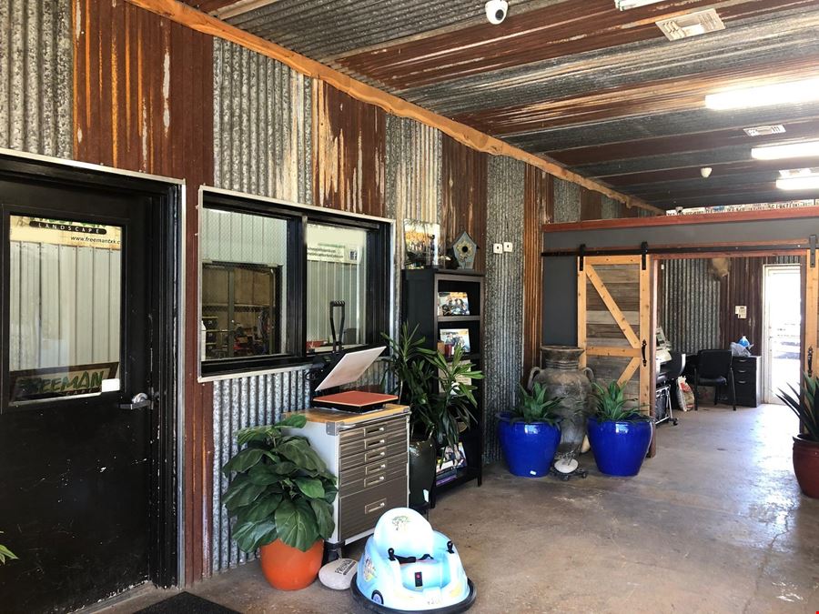 4,140 SF Property For Retail/Industrial Use