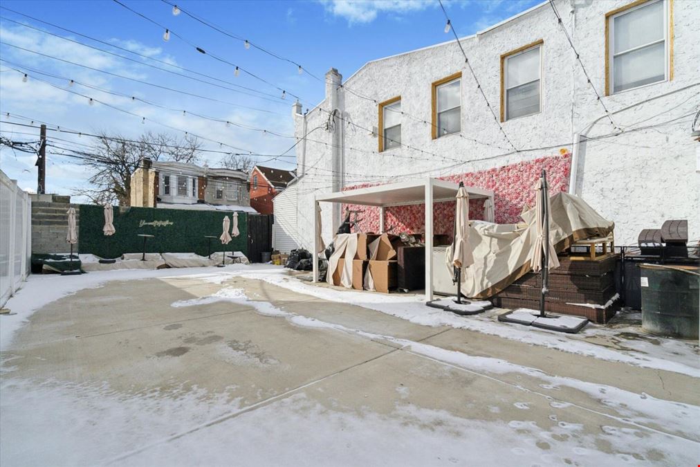 Cash-flowing Upscale Night Club | 11,000 SF
