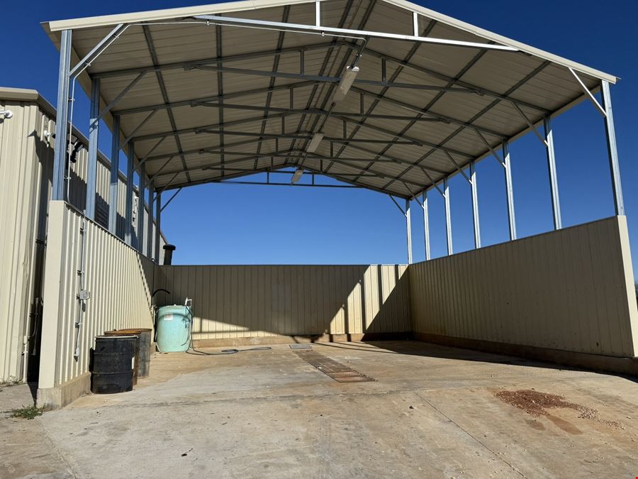 INDUSTRIAL SHOP W / OFFICE AND YARD SPACE FOR SUBLEASE